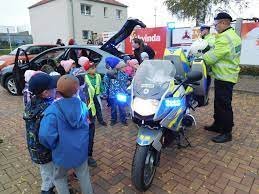 Návštěva policejní hlídky