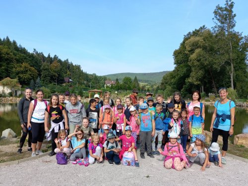 Vycházka na Smraďavku - 1. patronátní akce s 5. třídou