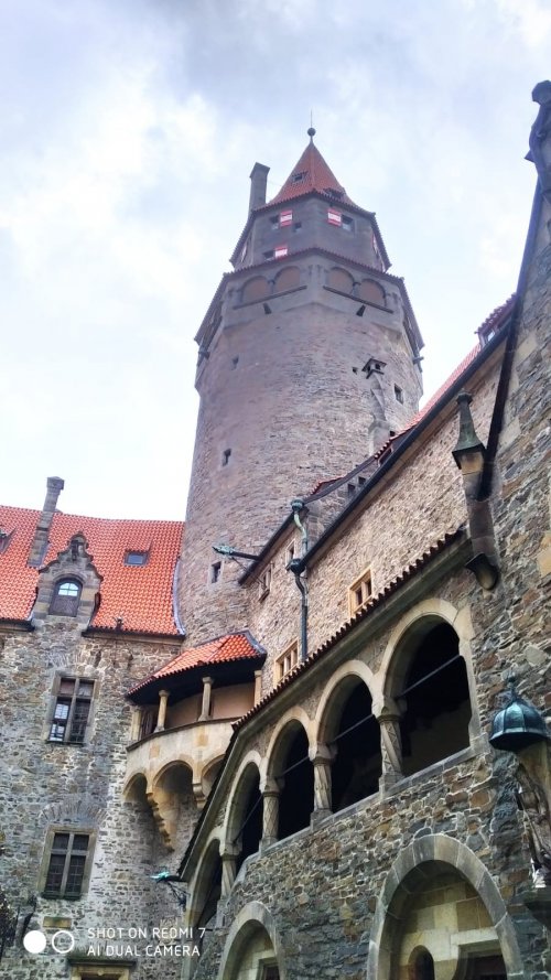 20.6. Školní výlet - Bouzov